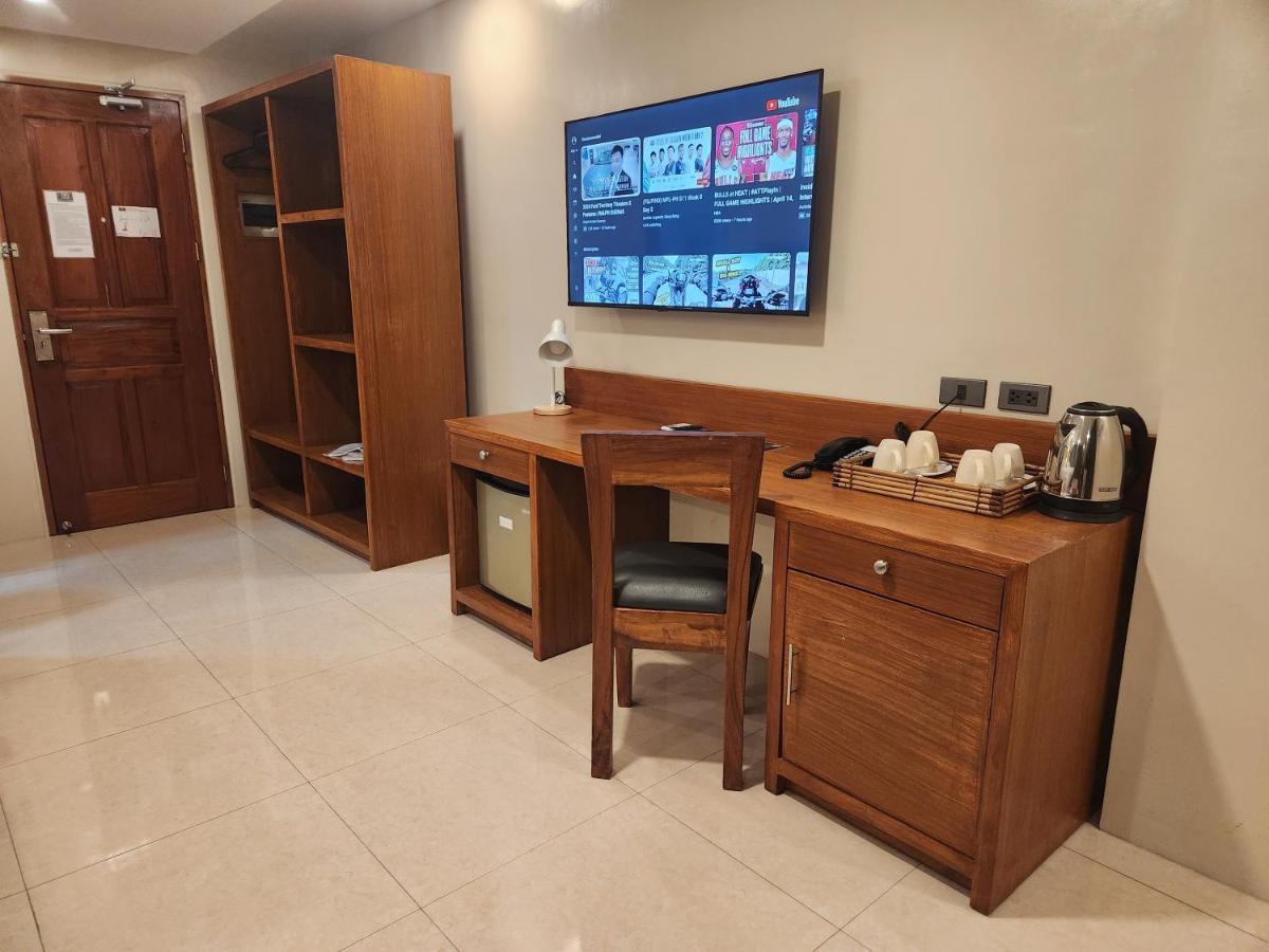 Hotel Herencia 625 Daraga  Bagian luar foto