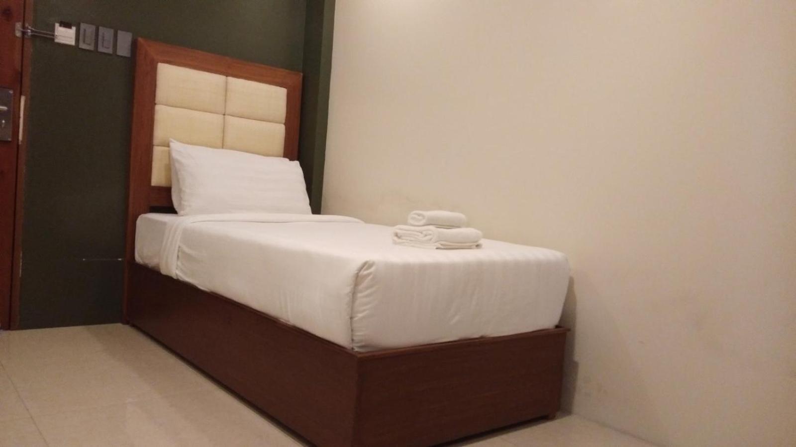 Hotel Herencia 625 Daraga  Bagian luar foto