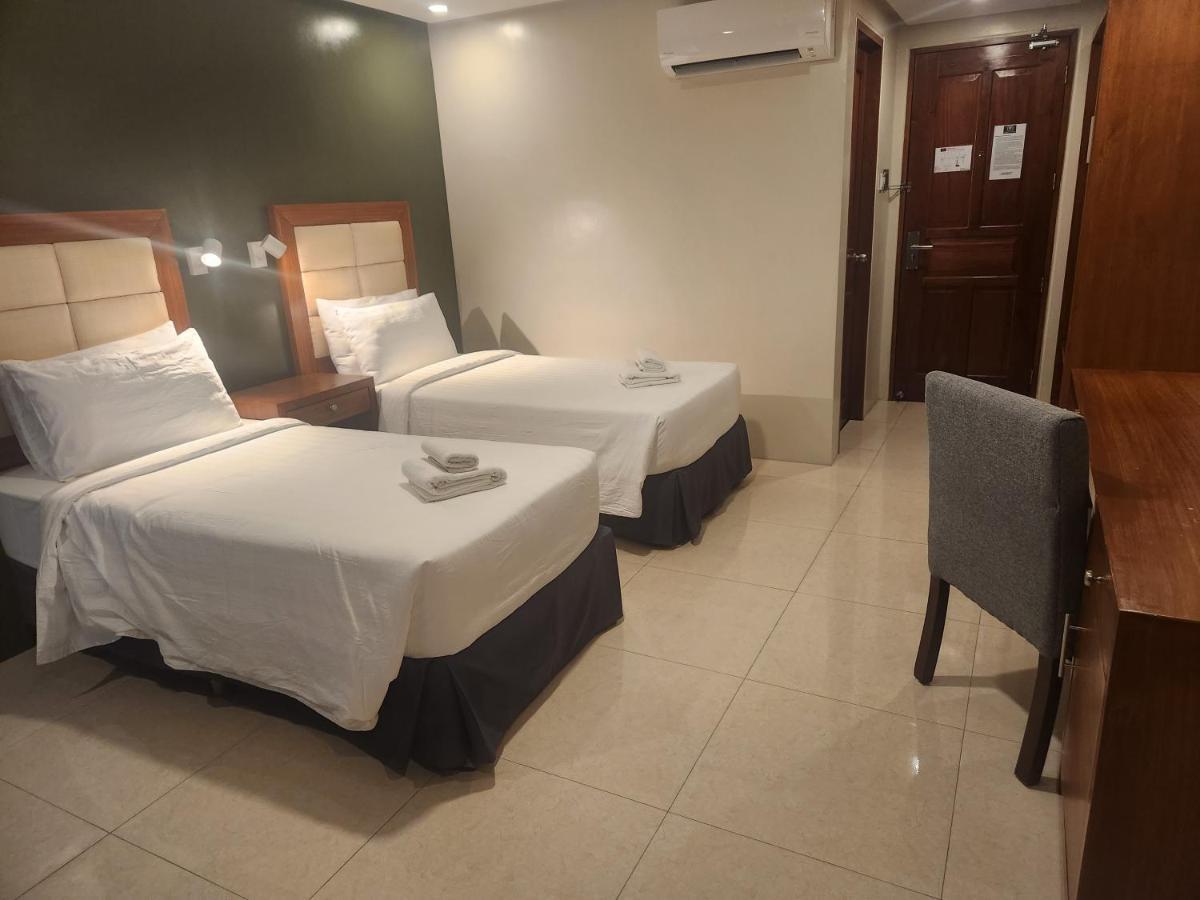 Hotel Herencia 625 Daraga  Bagian luar foto