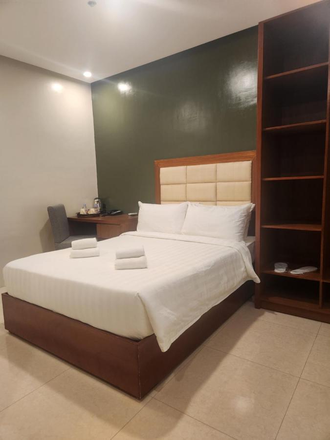 Hotel Herencia 625 Daraga  Bagian luar foto