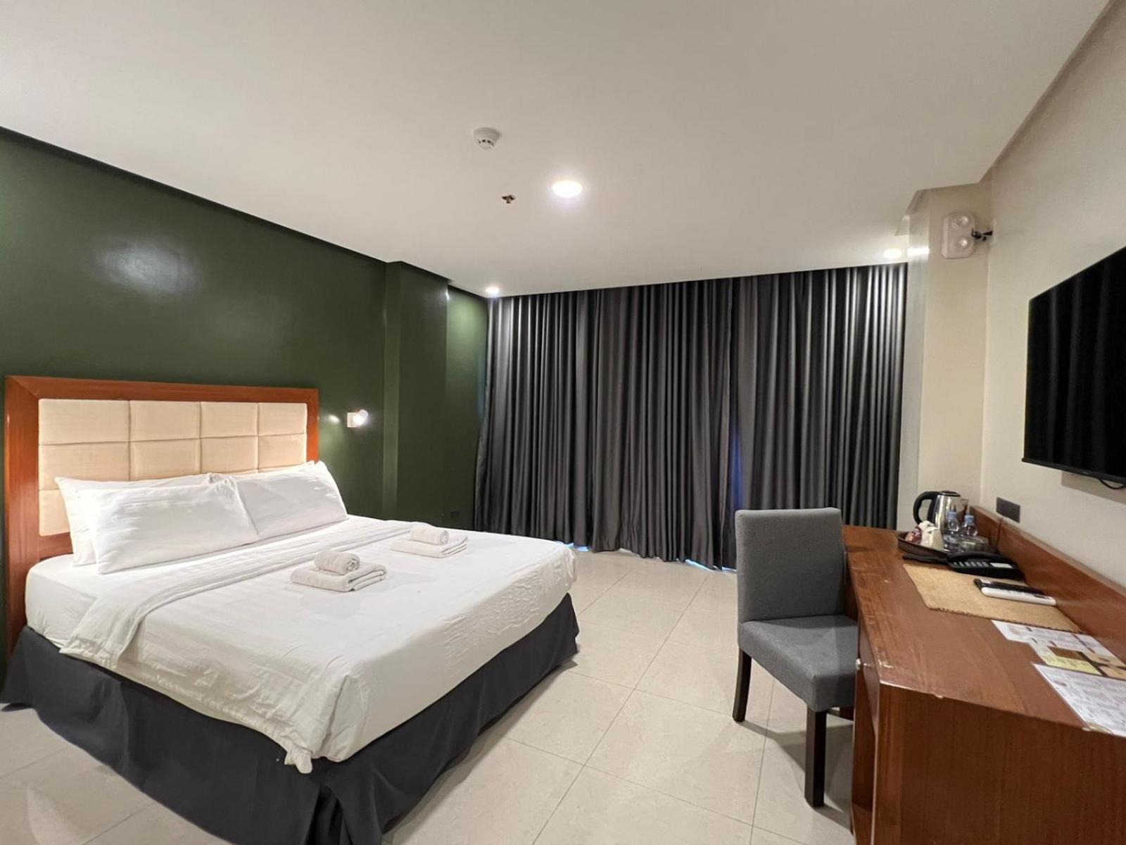 Hotel Herencia 625 Daraga  Bagian luar foto